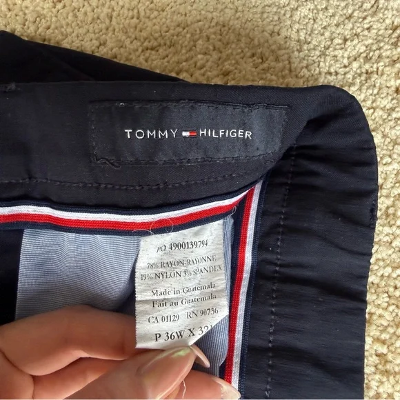 Tommy Hilfiger Navy Dress Pants Mens 36x32 Flat Front Business Casual - Picture 3 of 7